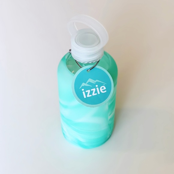 2/$30 - NWT Glass Water Bottle w/ Silicone Sleeve - Picture 3 of 5